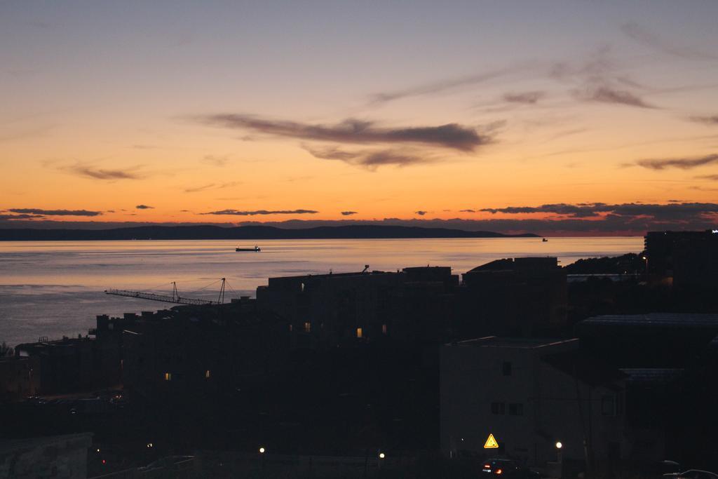 Apartment Skocibusic Split Bagian luar foto